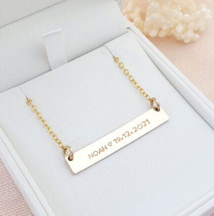 rectangle bar necklace with name and date